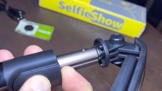 Selfieshow Selfie Stick Review [upl. by Qooraf]