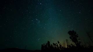 Time Lapse cielo estrellado en Chile 4K [upl. by Lenssen370]