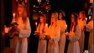 Sankt Annæs Pigekor synger Sankta Lucia i Aftenshowet på DR1 [upl. by Anrak584]