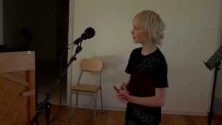 David Lowe teaches boy soprano 13yearold Mathias Masterclass 2010 at Den Jyske Sangskole [upl. by Casie]