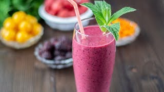 How To Make a Breakfast Smoothie [upl. by Amarillis]