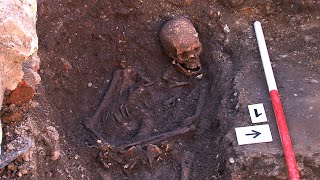 Richard III  The Archaeological Dig [upl. by Agathy513]